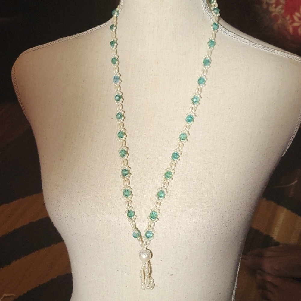 𝅺4/$20 Necklace Costume Jewelry